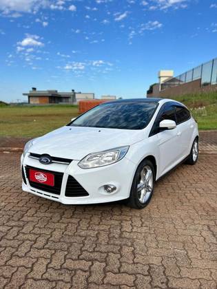 FORD FOCUS 2.0 SE PLUS SEDAN 16V FLEX 4P AUTOMÁTICO